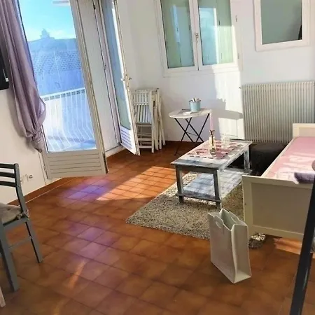 Apartamento 2 Pieces Proche Commodites 11